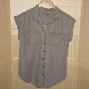 Jachs Girlfriend Black Faded Look Tencel Button Front Top Small